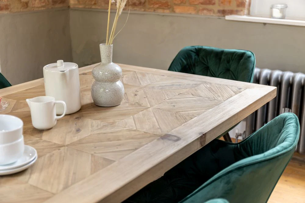 Saxton Large Pine Kitchen Dining Table - Image 16