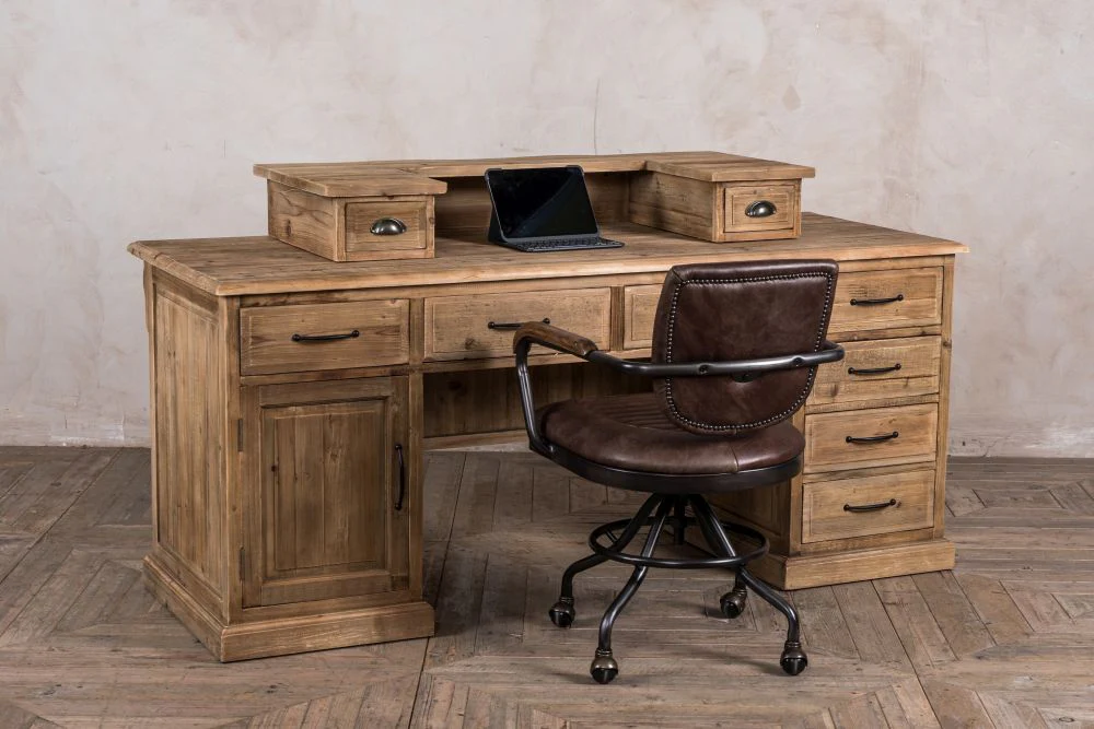 Saxton Large Pine Kitchen Dining Table - Image 18
