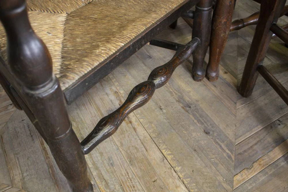 8 Ladderback Dining Chairs 17th Century - Image 4