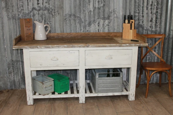 Shabby Chic Sideboard with Marble Insert - Image 3