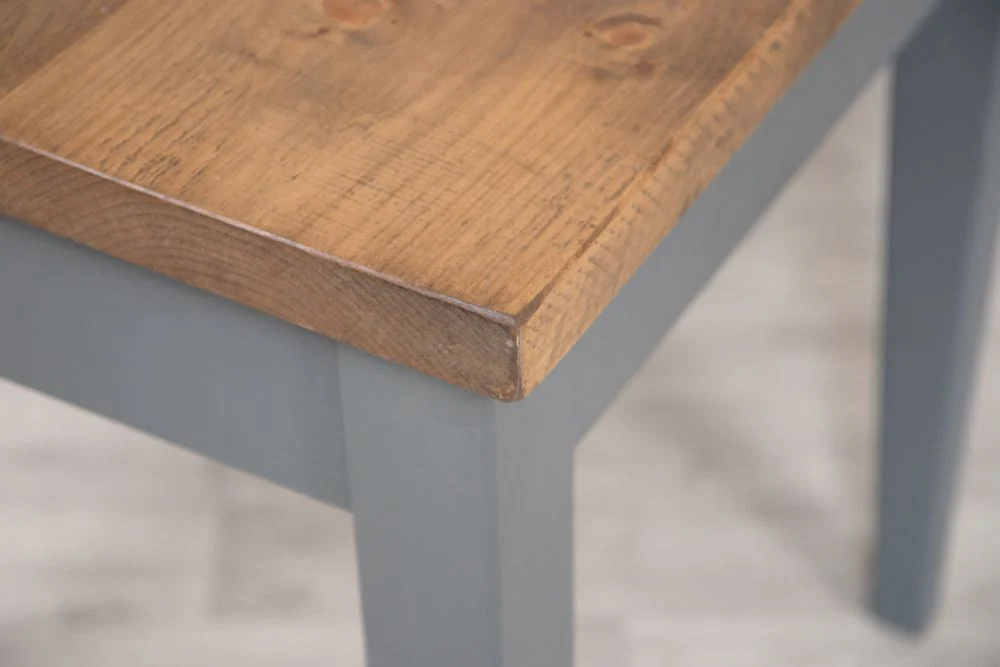Small Wooden Top Tapered Leg Base Dining Table - Image 8