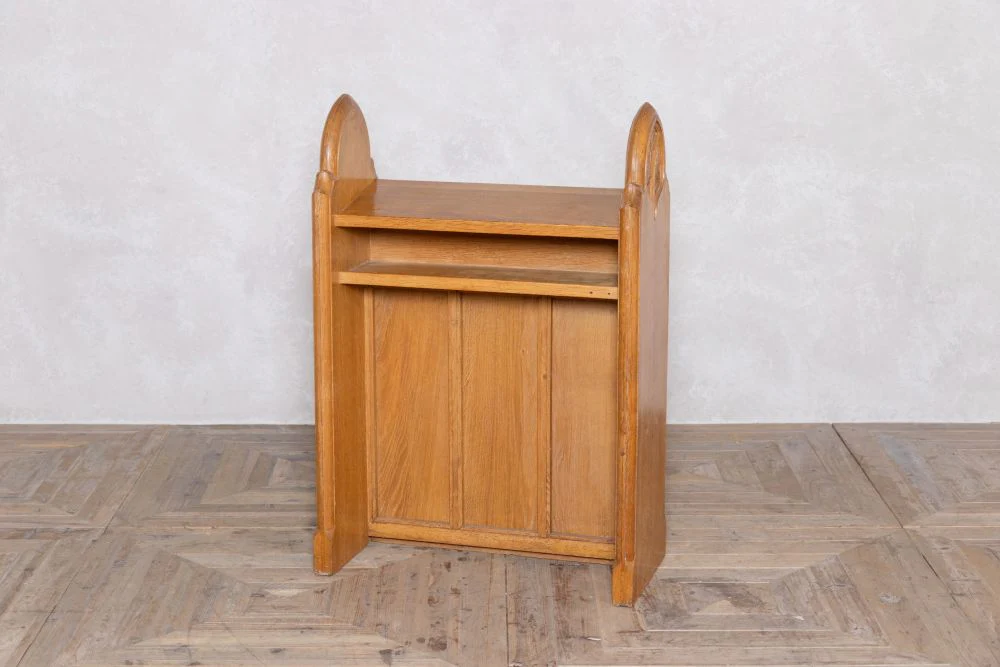 Solid English Oak Front of House Lectern Stand - Image 6