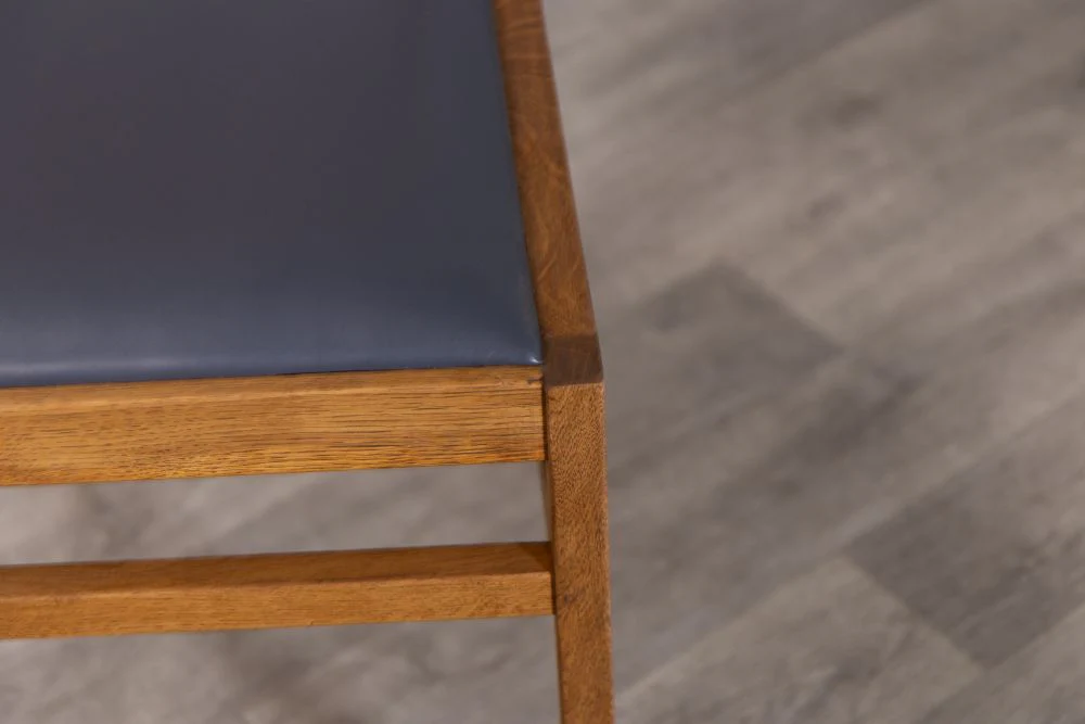 Oslo Stacking Cafe Chairs - Image 7