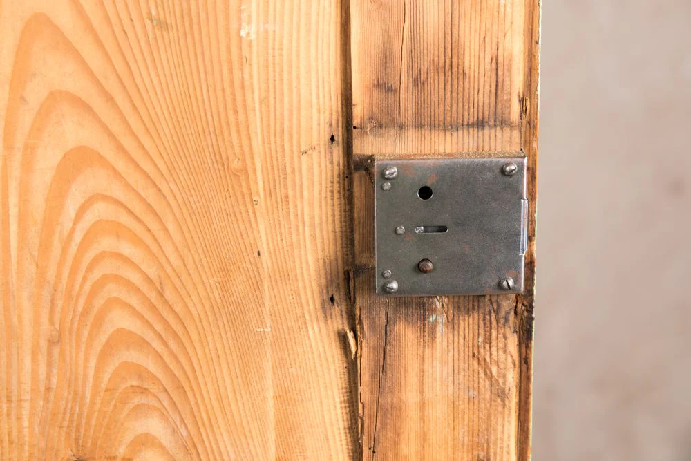 Tall Vintage Larder Cupboard - Image 4
