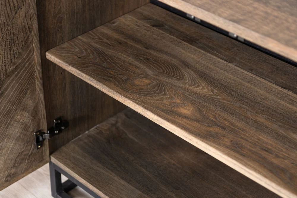 Tiverton Oak Sideboard Range - Image 23