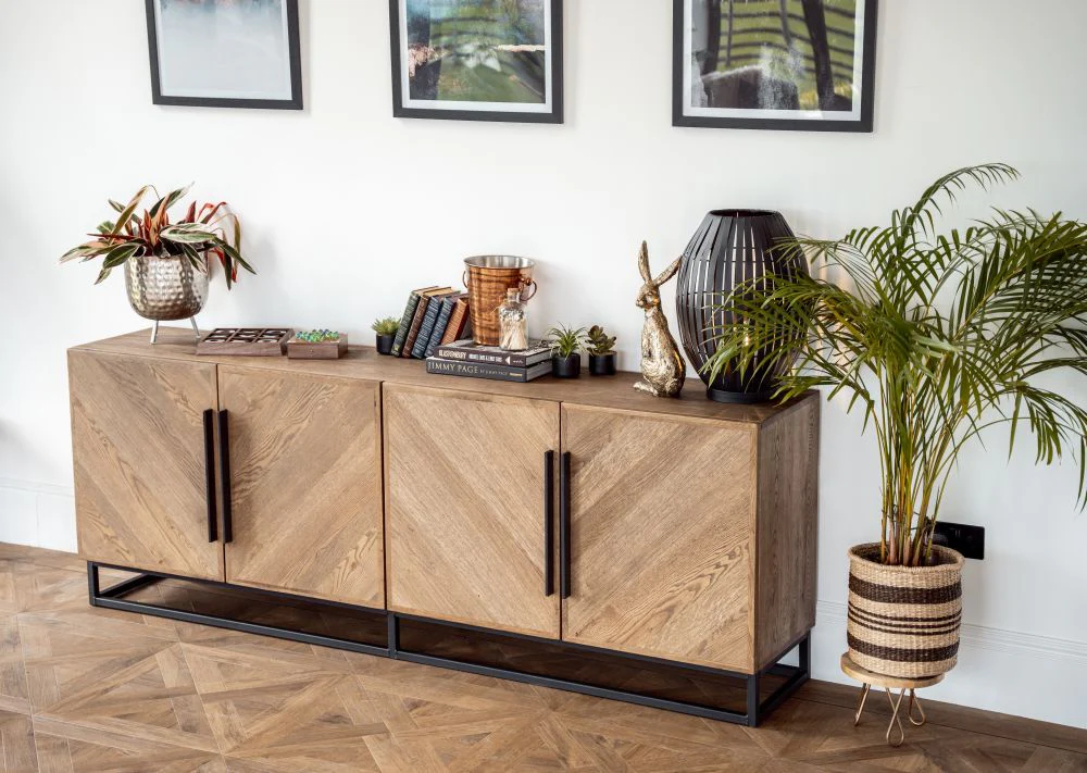 Tiverton Oak Sideboard Range - Image 4