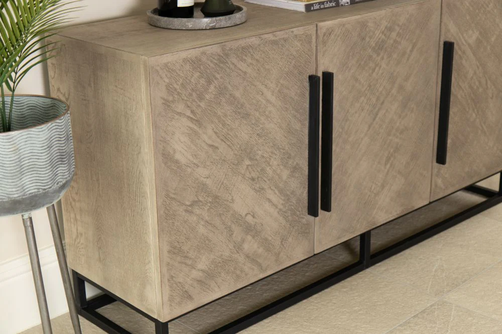 Tiverton Oak Sideboard Range - Image 41