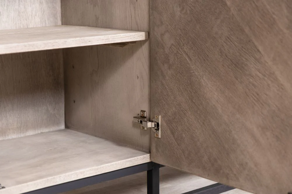 Tiverton Oak Sideboard Range - Image 60
