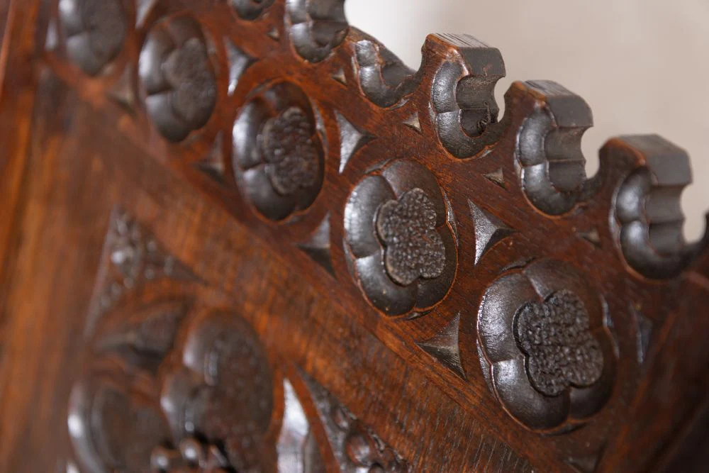 Traditional Victorian Oak Clergy Chair - Image 6