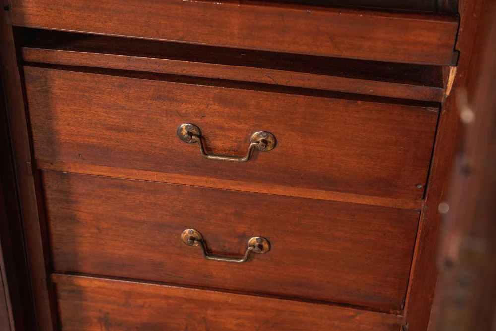 Victorian Mahogany Triple Wardrobe - Image 7