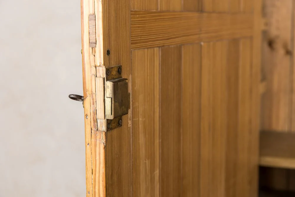 Victorian Pine Housekeepers Cupboard - Image 7