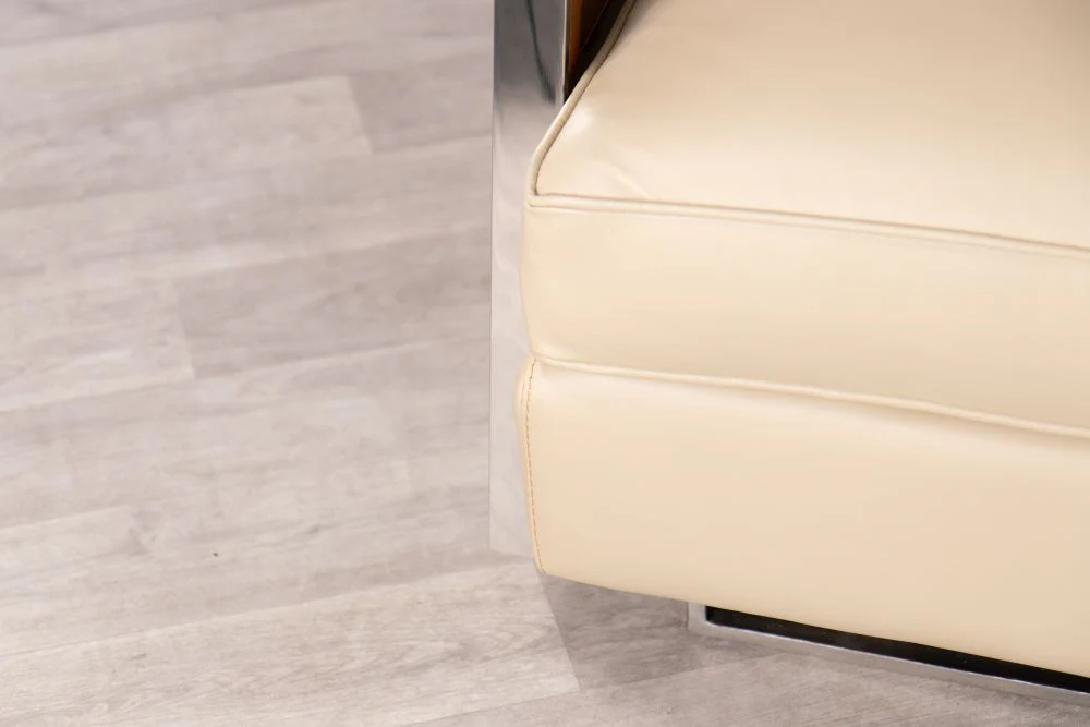 Victory Leather Sofa - Image 7