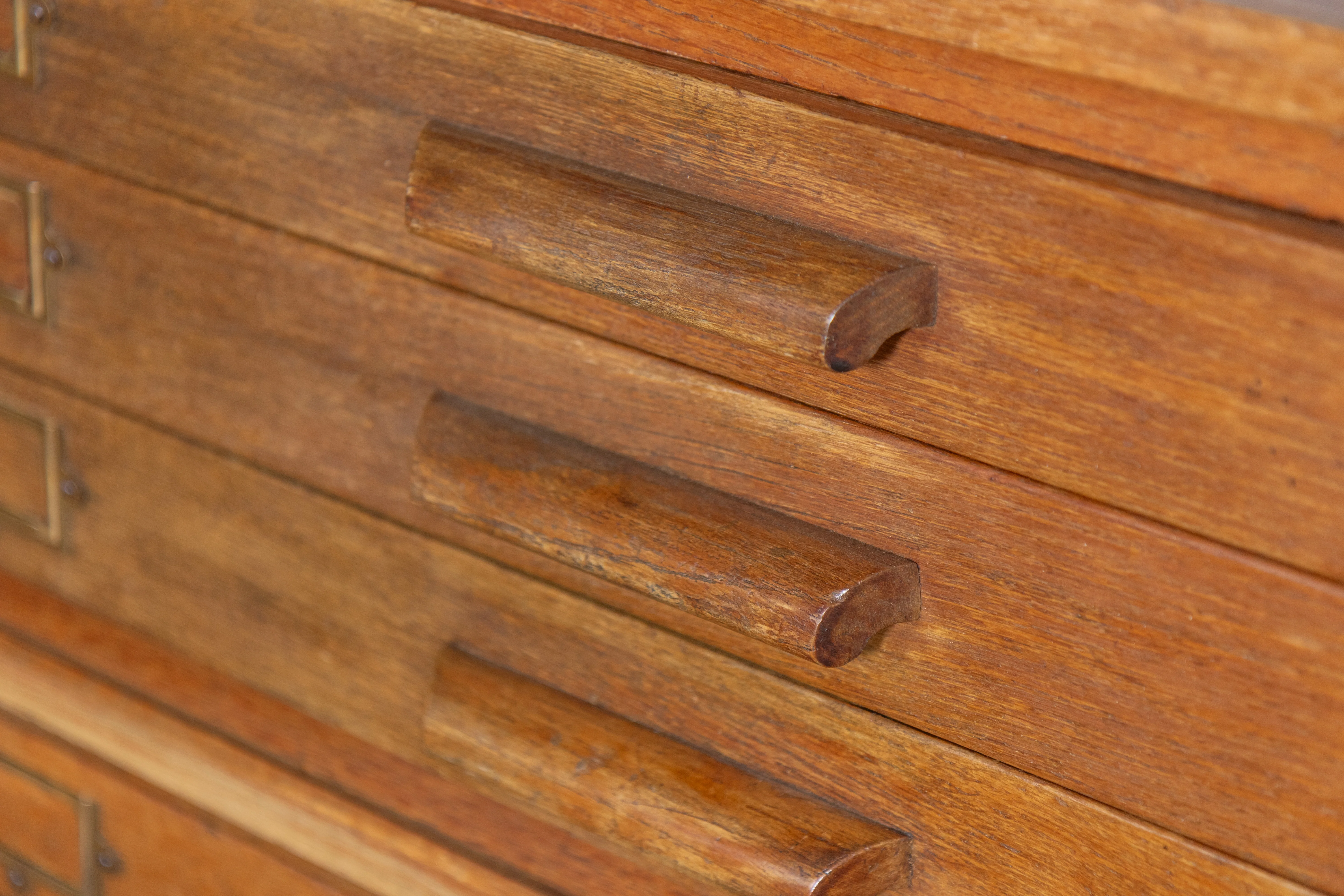 Vintage 1920's Three Tiered Oak Plan Chest - Image 5