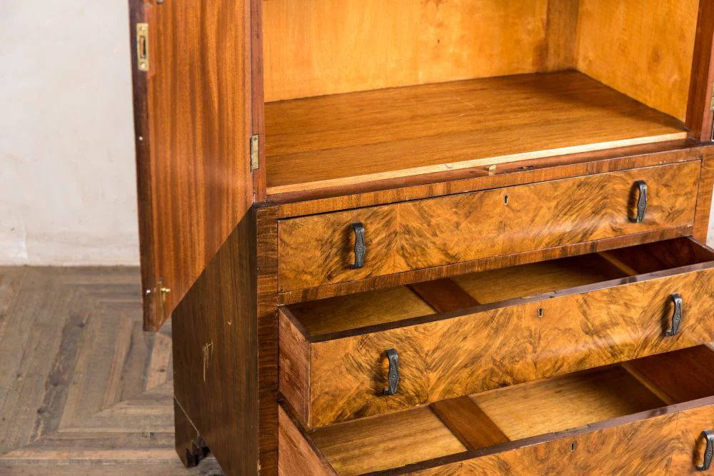 Vintage Art Deco Bedroom Suite - Image 31