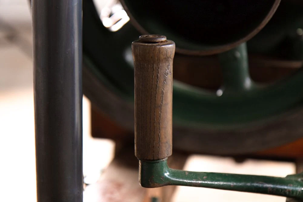 Vintage Lister Engine Bar Table - Image 14