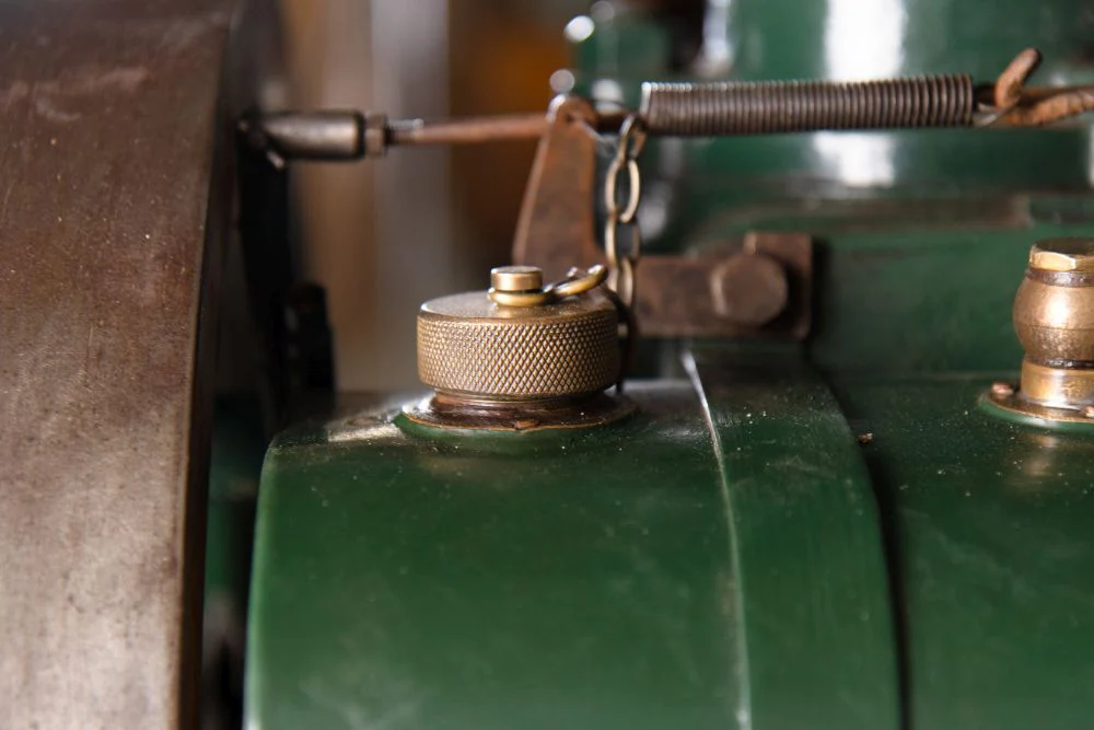 Vintage Lister Engine Bar Table - Image 15