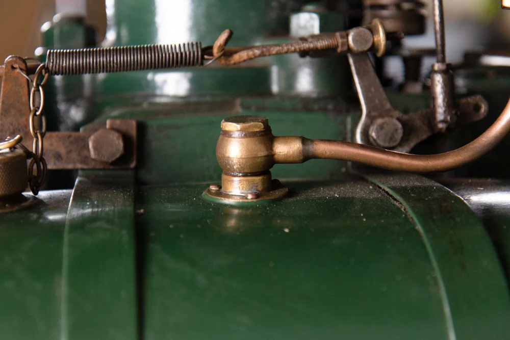 Vintage Lister Engine Bar Table - Image 18