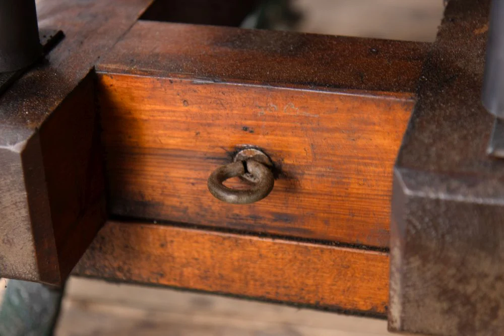 Vintage Lister Engine Bar Table - Image 22