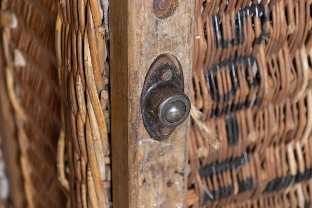 Vintage Log Basket - Image 5