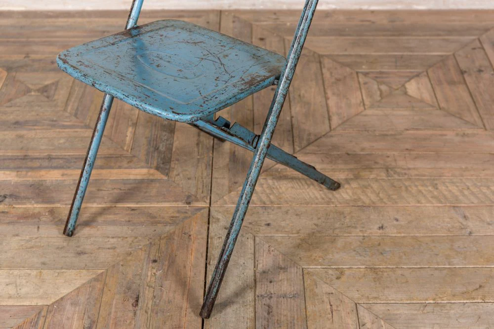 Vintage Metal Folding Chairs - Image 14
