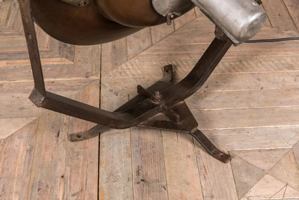 Pair of Vintage Spotlights - Image 9