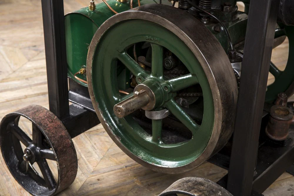 Vintage Stationary Engine Table - Image 15