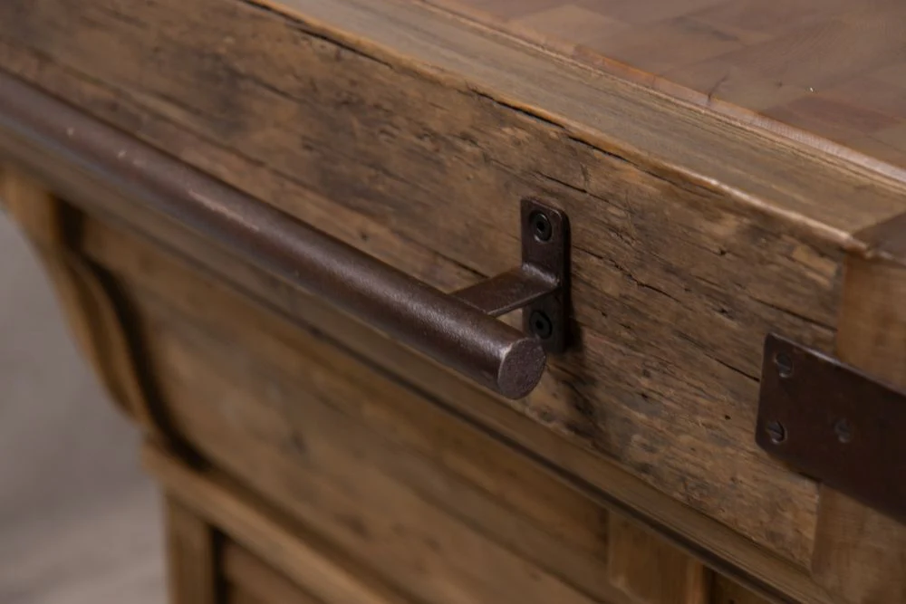 Vintage Style Kitchen Island - Image 7