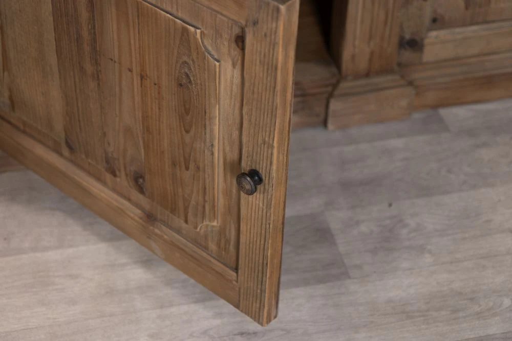 Vintage Style Kitchen Island - Image 9