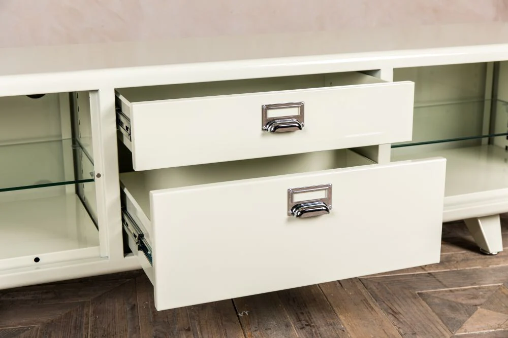 Vintage Style TV Unit - Image 4
