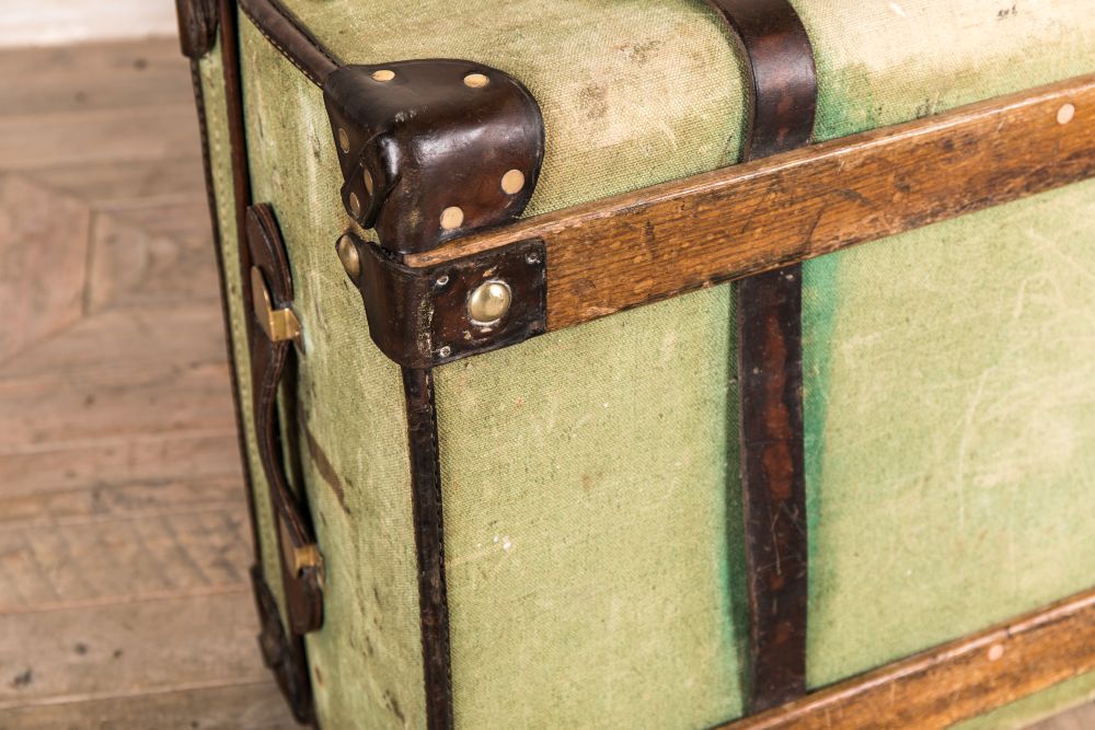 Drew & Sons Vintage Suitcase - Image 5