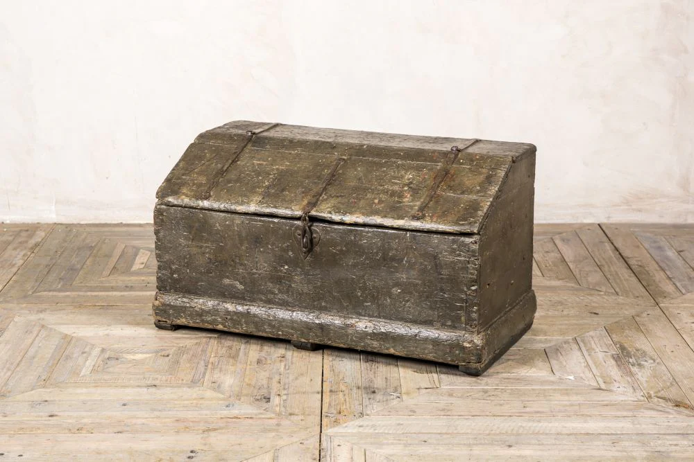 Vintage Victorian Toolmaker's Chest