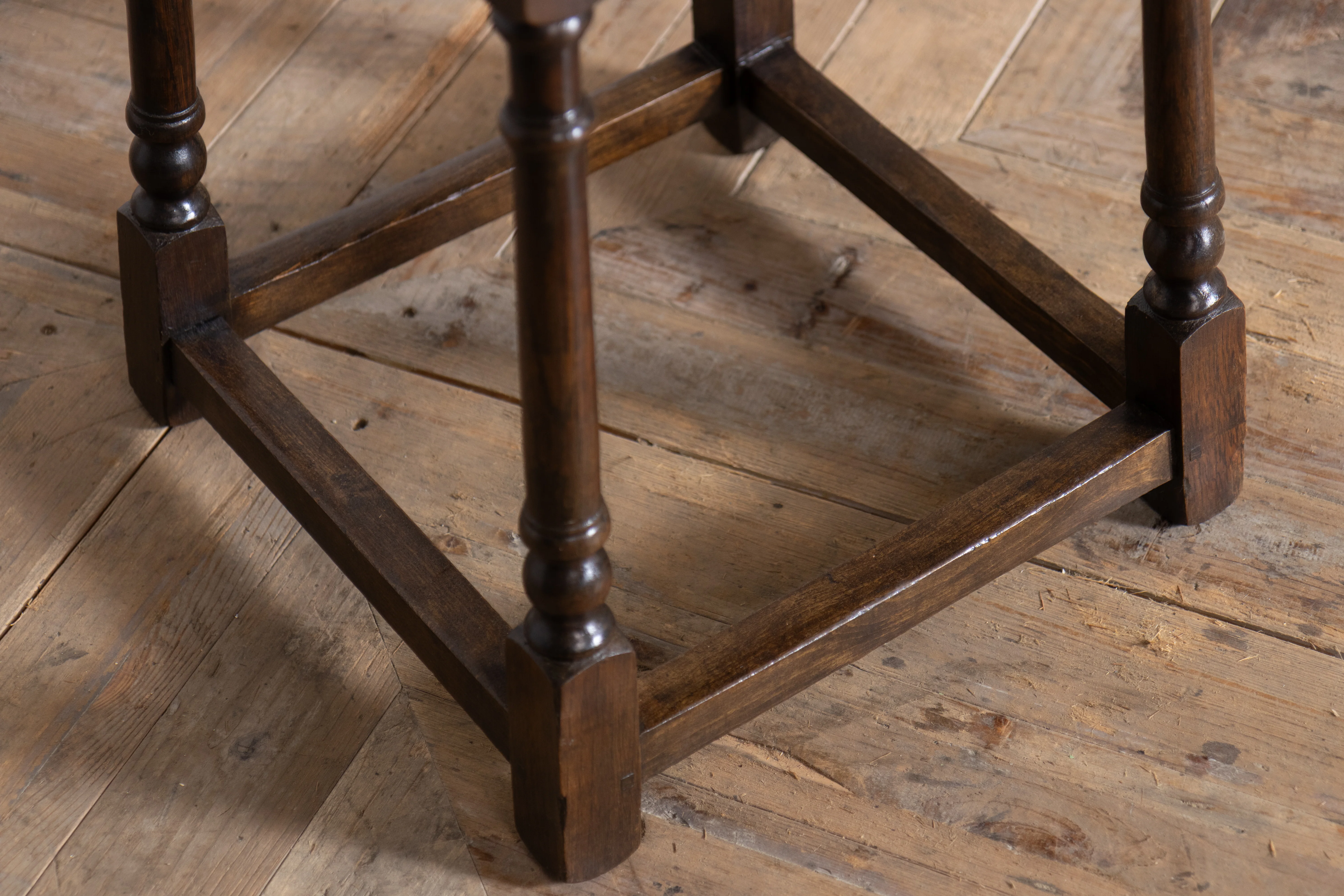 Wooden Bar and Pub Tables with Classic Designs - Image 50
