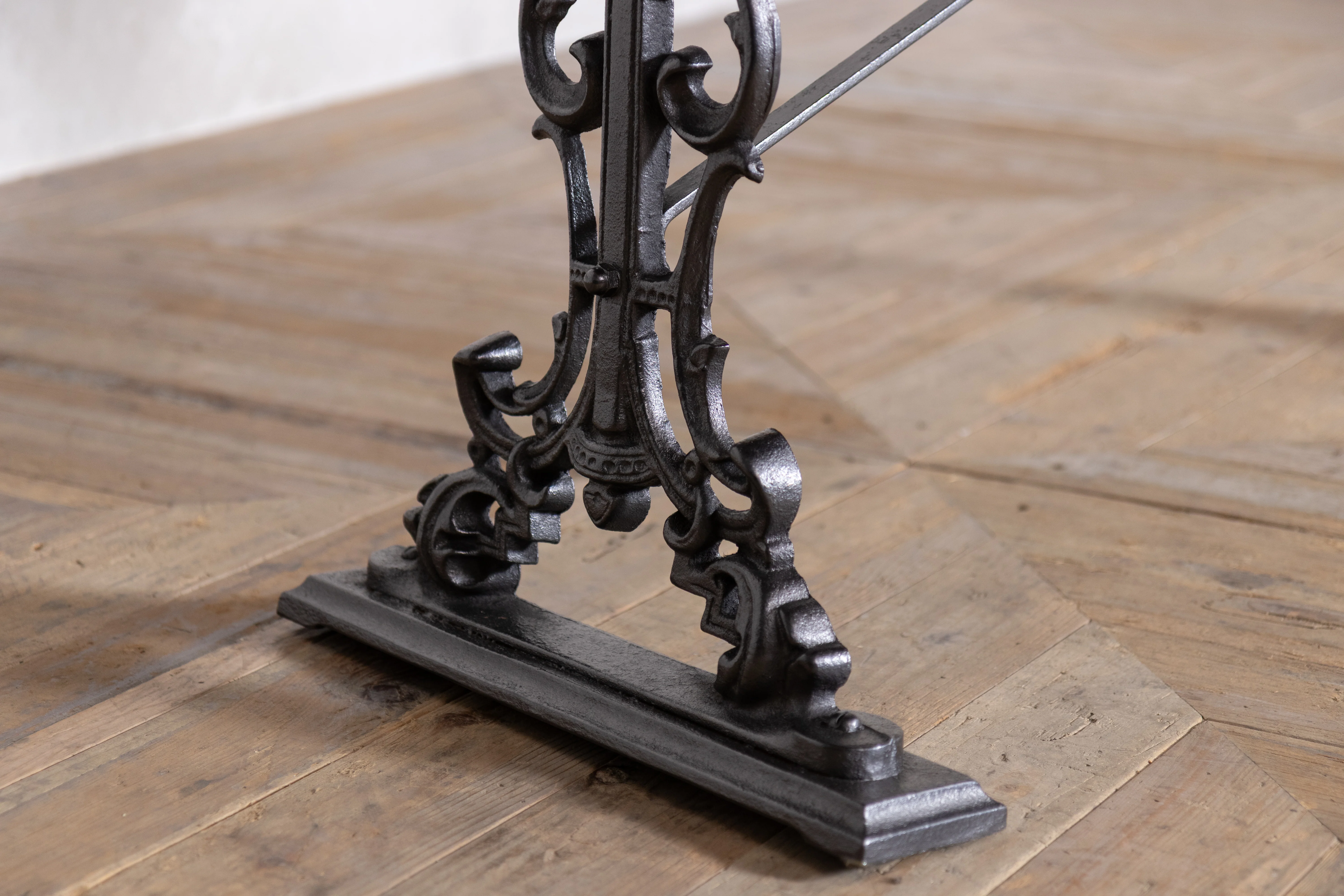 Wooden Bar and Pub Tables with Classic Designs - Image 62